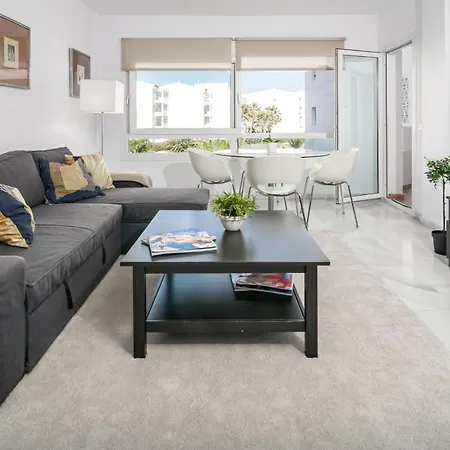 Pr45- Front Puerto Banus Apartment *