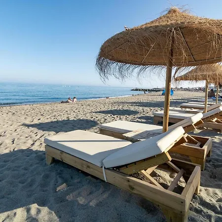 Pr45- Front Puerto Banus Marbella