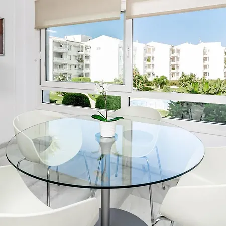 Pr45- Front Puerto Banus Marbella