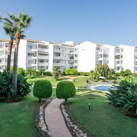 Pr45- Front Puerto Banus Marbella